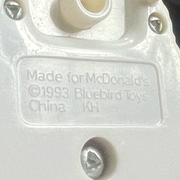 Bluebird Vintage 1993 McDonalds Mighty Max Yeti Abominable Snowman Playset - Picture 4 of 6